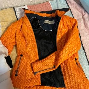 Burberry orange winter jacket M size perfect condition